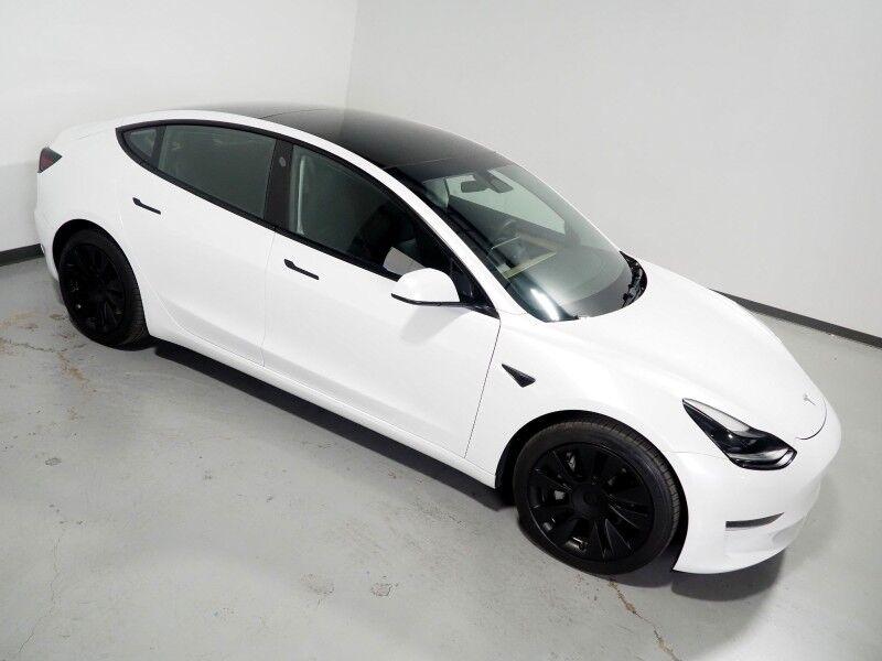 2023 Tesla Model 3 *TRAFFIC AWARE CRUISE CONTROL, NAVIGATION, SAFETY ALERTS, SURROUND VIEW CAMERAS, PANORAMA GLASS ROOF, HEATED SEATS/STEERING WHEEL, BLUETOOTH, WIRELESS CHARGING Round Rock TX