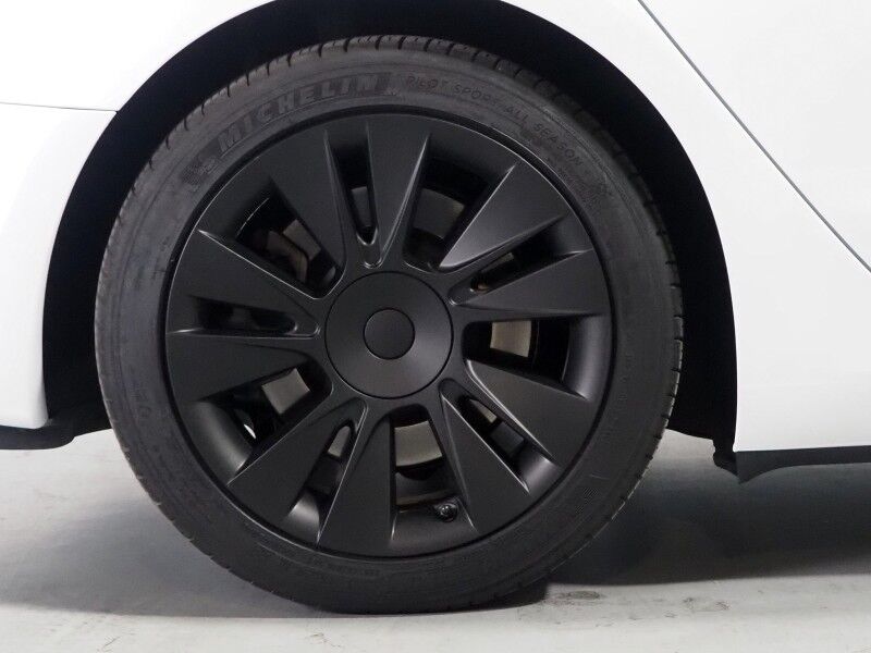 2023 Tesla Model 3 *TRAFFIC AWARE CRUISE CONTROL, NAVIGATION, SAFETY ALERTS, SURROUND VIEW CAMERAS, PANORAMA GLASS ROOF, HEATED SEATS/STEERING WHEEL, BLUETOOTH, WIRELESS CHARGING Round Rock TX