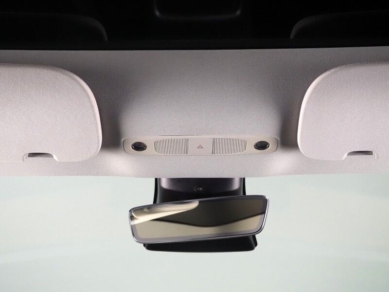 2023 Tesla Model 3 *TRAFFIC AWARE CRUISE CONTROL, NAVIGATION, SAFETY ALERTS, SURROUND VIEW CAMERAS, PANORAMA GLASS ROOF, HEATED SEATS/STEERING WHEEL, BLUETOOTH, WIRELESS CHARGING Round Rock TX