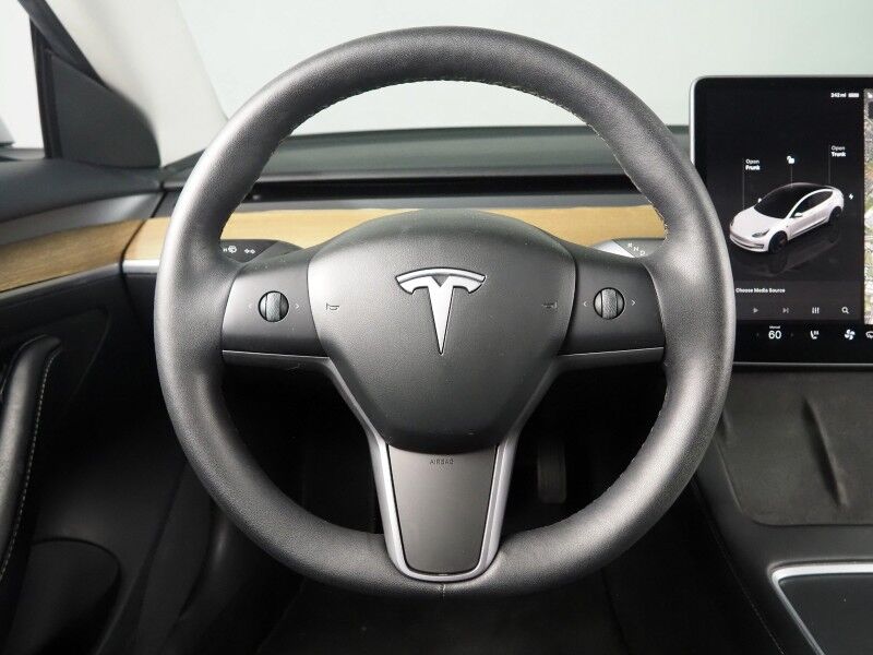 2023 Tesla Model 3 *TRAFFIC AWARE CRUISE CONTROL, NAVIGATION, SAFETY ALERTS, SURROUND VIEW CAMERAS, PANORAMA GLASS ROOF, HEATED SEATS/STEERING WHEEL, BLUETOOTH, WIRELESS CHARGING Round Rock TX