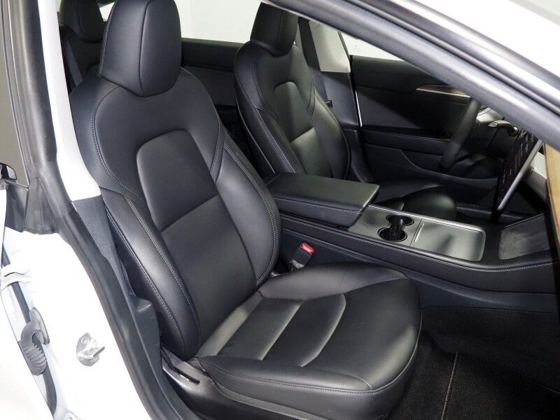 2023 Tesla Model 3 *TRAFFIC AWARE CRUISE CONTROL, NAVIGATION, SAFETY ALERTS, SURROUND VIEW CAMERAS, PANORAMA GLASS ROOF, HEATED SEATS/STEERING WHEEL, BLUETOOTH, WIRELESS CHARGING