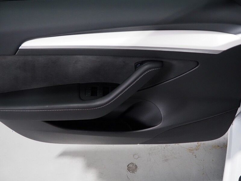 2023 Tesla Model 3 *TRAFFIC AWARE CRUISE CONTROL, NAVIGATION, SAFETY ALERTS, SURROUND VIEW CAMERAS, PANORAMA GLASS ROOF, HEATED SEATS/STEERING WHEEL, BLUETOOTH, WIRELESS CHARGING Round Rock TX