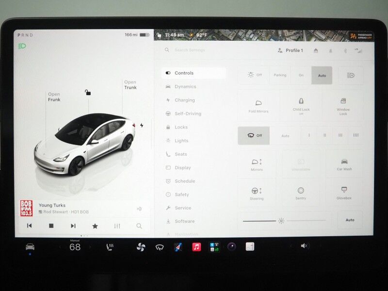 2023 Tesla Model 3 *TRAFFIC AWARE CRUISE CONTROL, NAVIGATION, SAFETY ALERTS, SURROUND VIEW CAMERAS, PANORAMA GLASS ROOF, HEATED SEATS/STEERING WHEEL, BLUETOOTH, WIRELESS CHARGING Round Rock TX