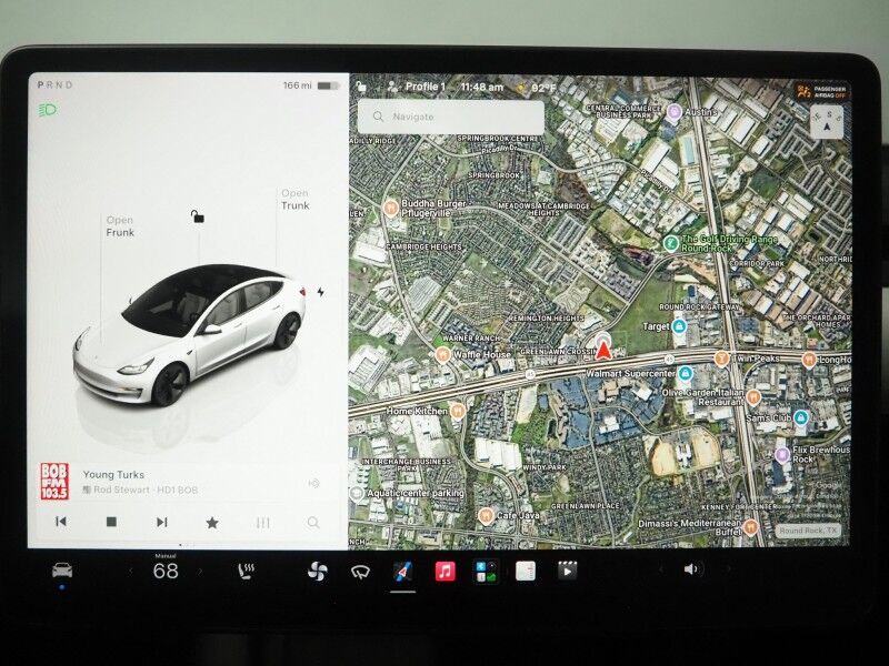 2023 Tesla Model 3 *TRAFFIC AWARE CRUISE CONTROL, NAVIGATION, SAFETY ALERTS, SURROUND VIEW CAMERAS, PANORAMA GLASS ROOF, HEATED SEATS/STEERING WHEEL, BLUETOOTH, WIRELESS CHARGING Round Rock TX