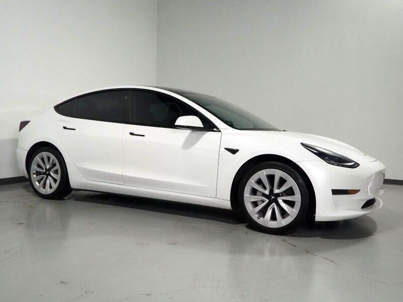 2023 Tesla Model 3 *TRAFFIC AWARE CRUISE CONTROL, NAVIGATION, SAFETY ALERTS, SURROUND VIEW CAMERAS, PANORAMA GLASS ROOF, HEATED SEATS/STEERING WHEEL, BLUETOOTH, WIRELESS CHARGING