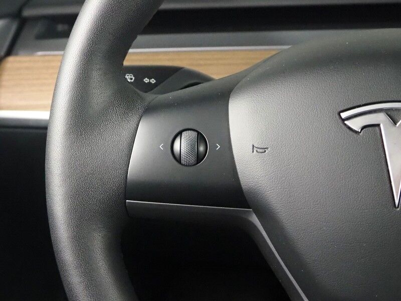 2023 Tesla Model 3 *TRAFFIC AWARE CRUISE CONTROL, NAVIGATION, SAFETY ALERTS, SURROUND VIEW CAMERAS, PANORAMA GLASS ROOF, HEATED SEATS/STEERING WHEEL, BLUETOOTH, WIRELESS CHARGING Round Rock TX