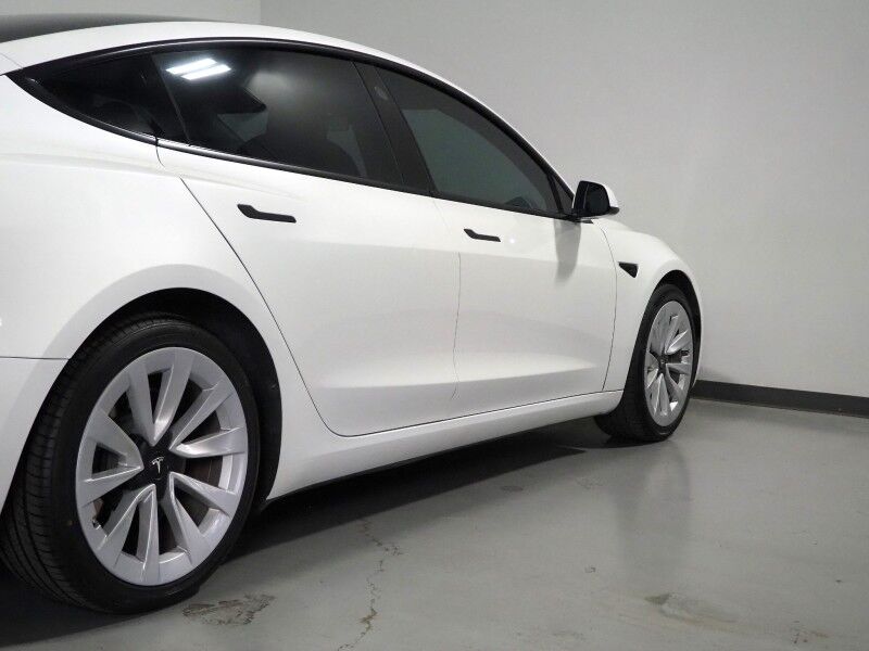 2023 Tesla Model 3 *TRAFFIC AWARE CRUISE CONTROL, NAVIGATION, SAFETY ALERTS, SURROUND VIEW CAMERAS, PANORAMA GLASS ROOF, HEATED SEATS/STEERING WHEEL, BLUETOOTH, WIRELESS CHARGING Round Rock TX