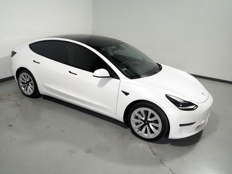 2023 Tesla Model 3 *TRAFFIC AWARE CRUISE CONTROL, NAVIGATION, SAFETY ALERTS, SURROUND VIEW CAMERAS, PANORAMA GLASS ROOF, HEATED SEATS/STEERING WHEEL, BLUETOOTH, WIRELESS CHARGING Round Rock TX
