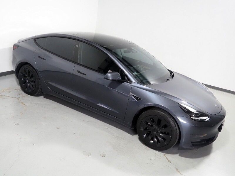 2023 Tesla Model 3 *TRAFFIC AWARE CRUISE CONTROL, NAVIGATION, SAFETY ALERTS, SURROUND VIEW CAMERAS, PANORAMA GLASS ROOF, HEATED SEATS/STEERING WHEEL, BLUETOOTH, WIRELESS CHARGING Round Rock TX