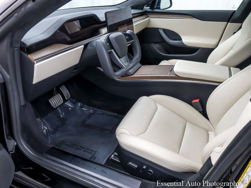 2023 Tesla Model S Willowbrook IL