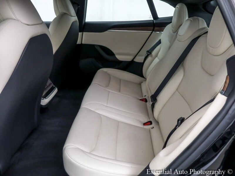 2023 Tesla Model S Willowbrook IL