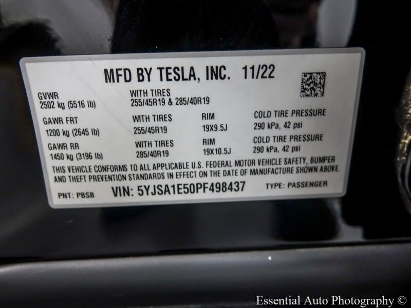 2023 Tesla Model S Willowbrook IL