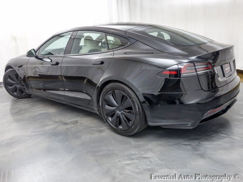 2023 Tesla Model S Willowbrook IL