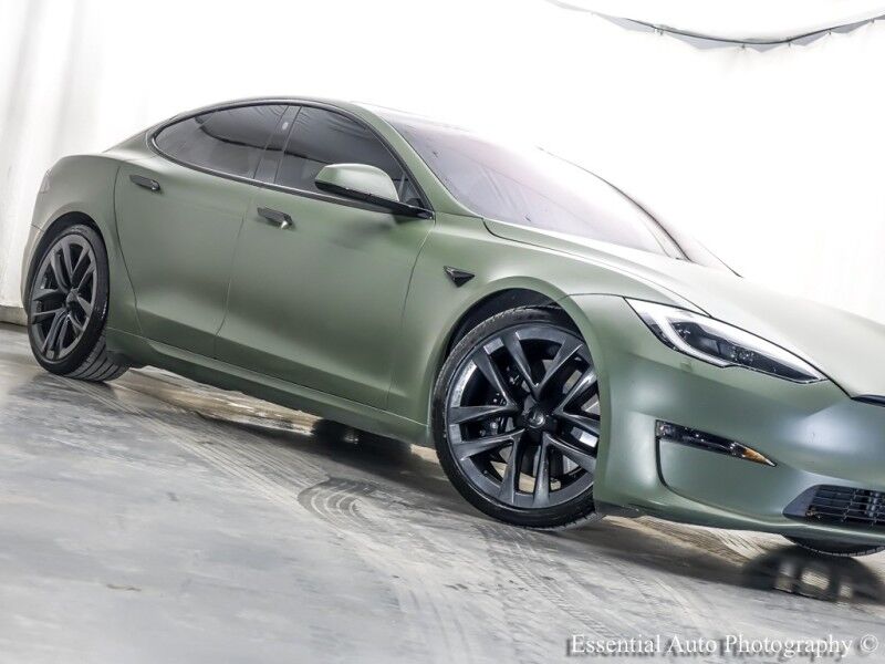 2023 Tesla Model S photo 2