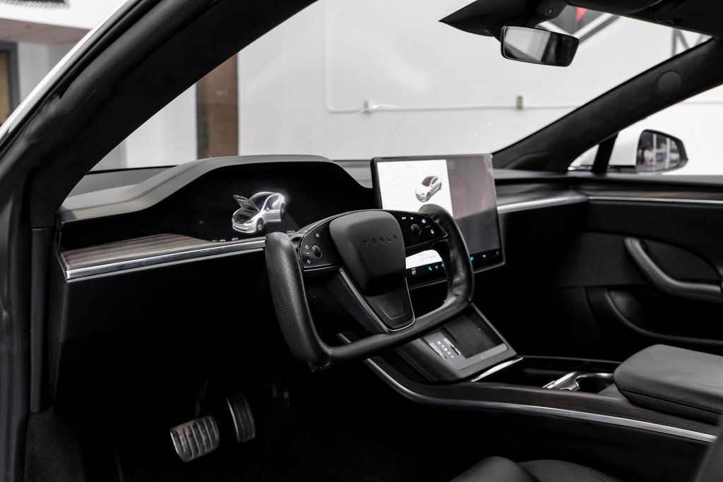 2023 Tesla Model S Base