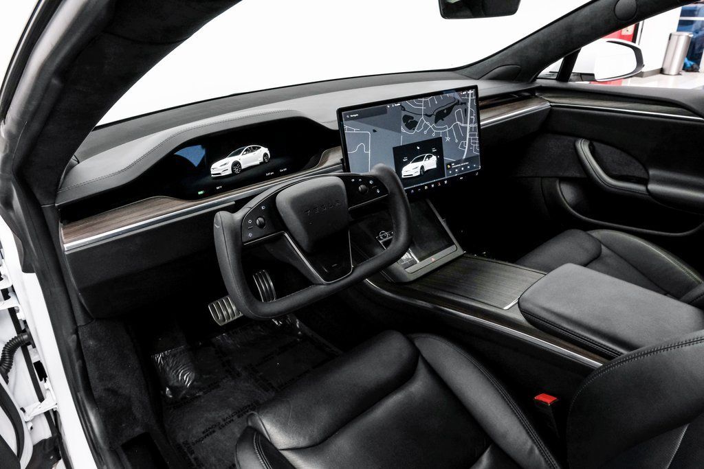 2023 Tesla Model S Base