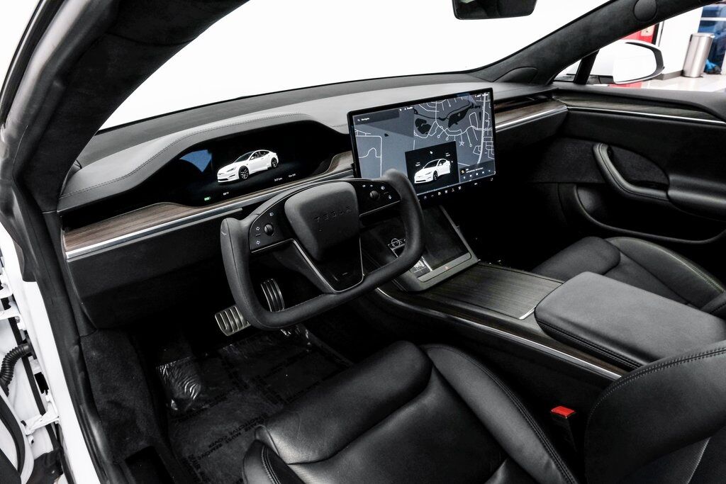 2023 Tesla Model S Base