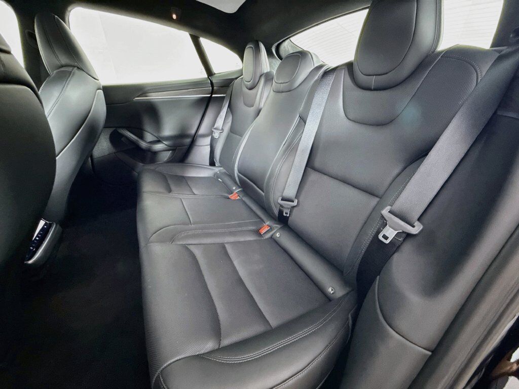 2023 Tesla Model S Base HW4 Willowbrook IL