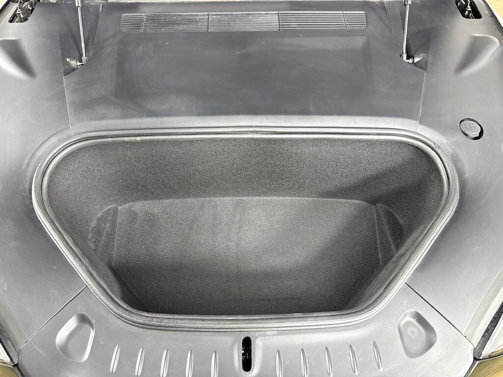 2023 Tesla Model S Base HW4 Willowbrook IL