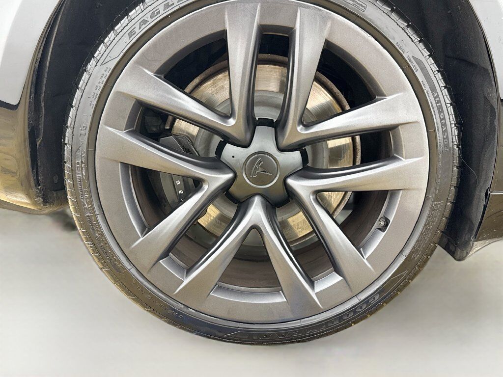 2023 Tesla Model S Base HW4 Willowbrook IL