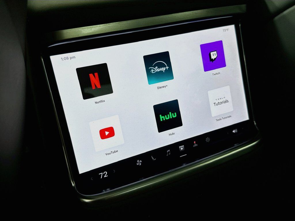 2023 Tesla Model S Base HW4 Willowbrook IL