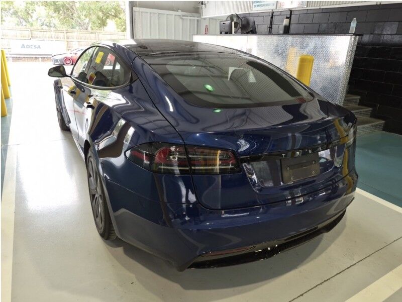 2023 Tesla Model S HW4
