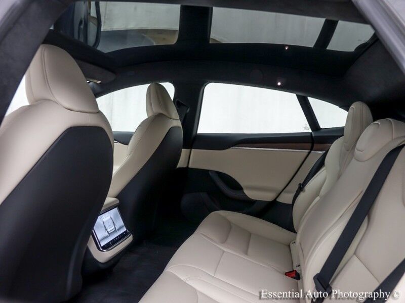 2023 Tesla Model S HW4 Willowbrook IL