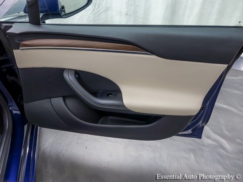 2023 Tesla Model S HW4 Willowbrook IL