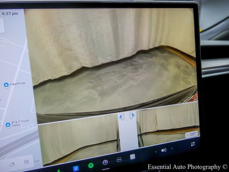 2023 Tesla Model S HW4 Willowbrook IL