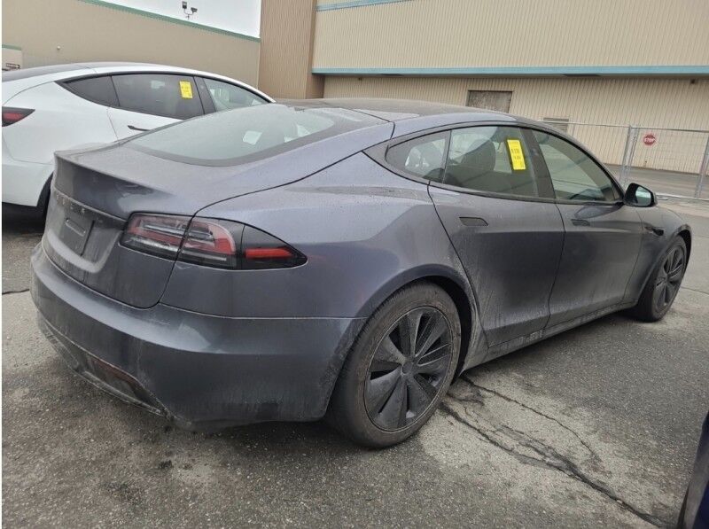 2023 Tesla Model S HW4