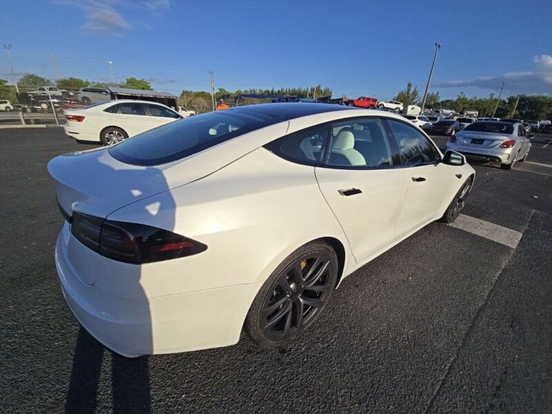 2023 Tesla Model S HW4