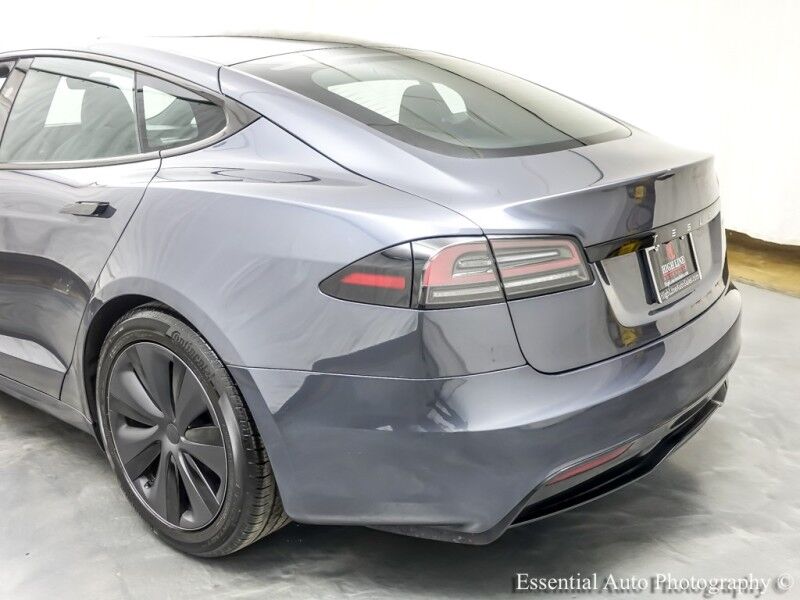 2023 Tesla Model S HW4 Willowbrook IL