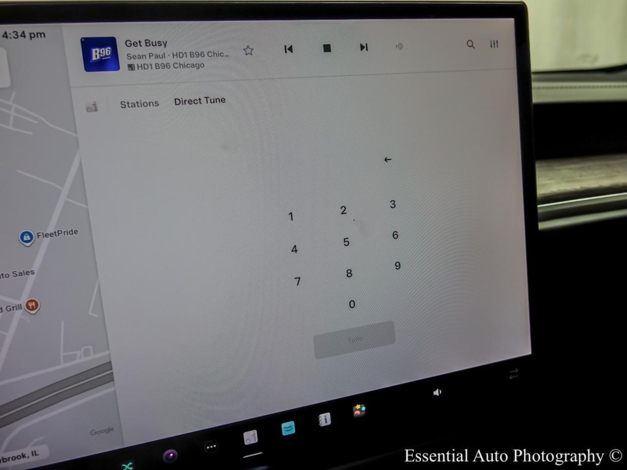 2023 Tesla Model S HW4 Willowbrook IL