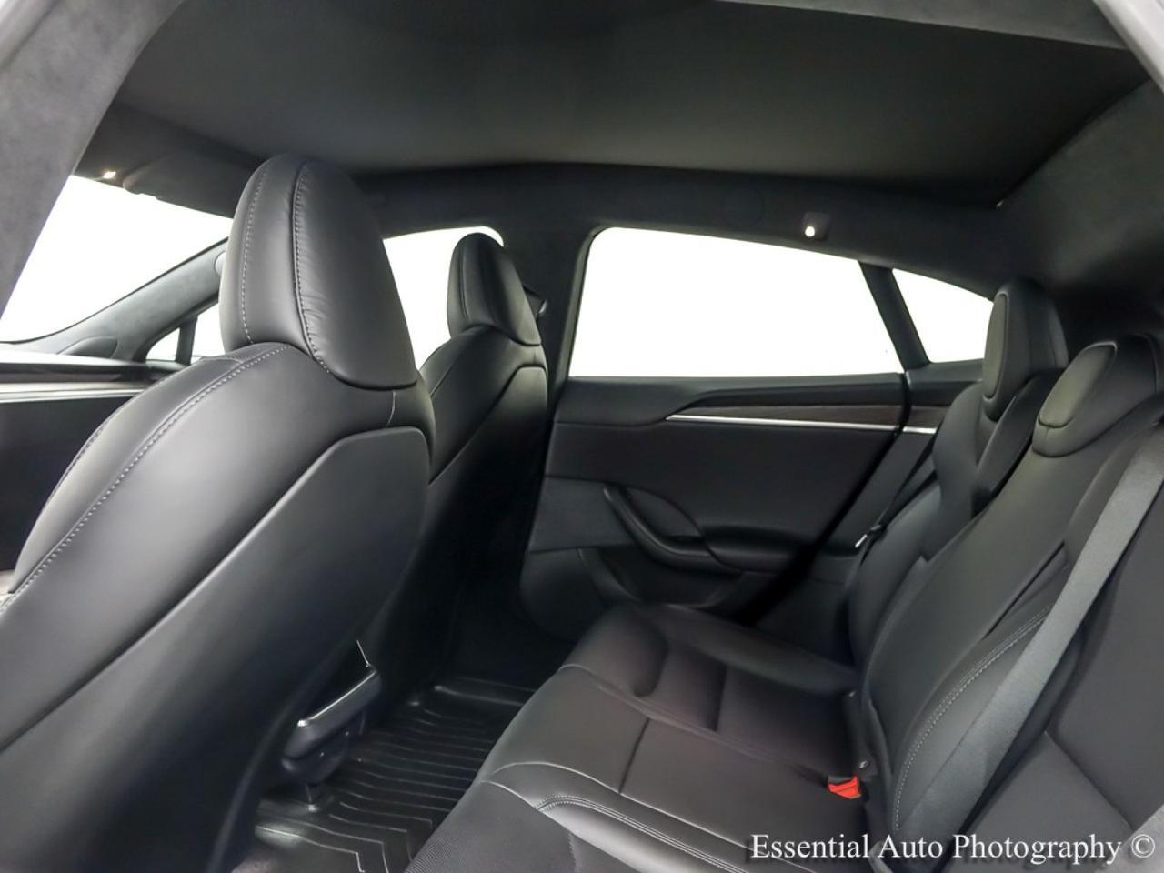 2023 Tesla Model S HW4 Willowbrook IL