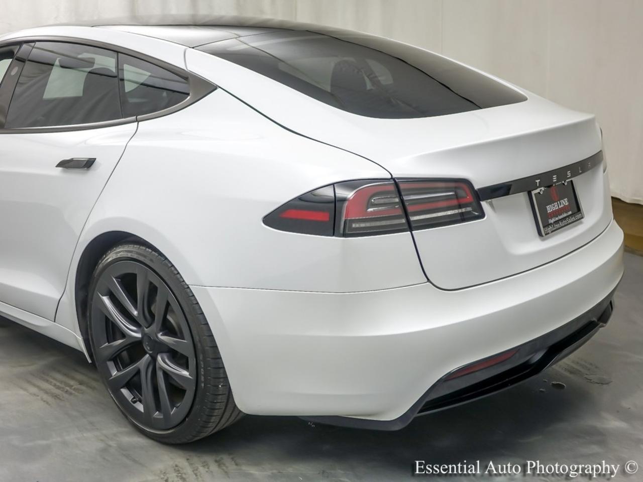 2023 Tesla Model S HW4 Willowbrook IL
