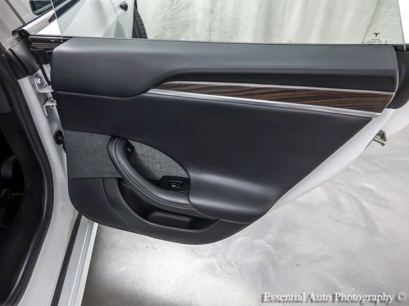 2023 Tesla Model S HW4 Willowbrook IL