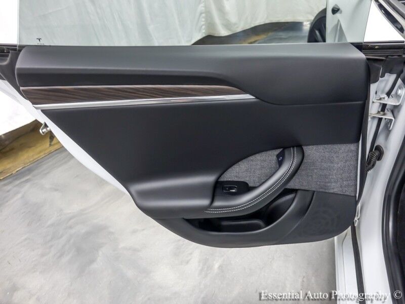 2023 Tesla Model S HW4 Willowbrook IL