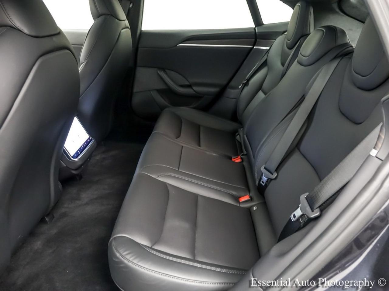 2023 Tesla Model S HW4 Willowbrook IL