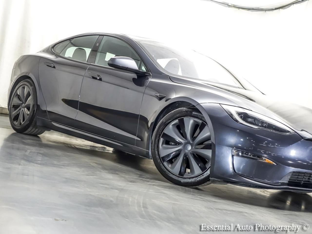 2023 Tesla Model S HW4 Willowbrook IL