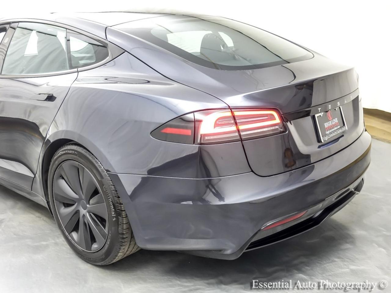 2023 Tesla Model S HW4 Willowbrook IL