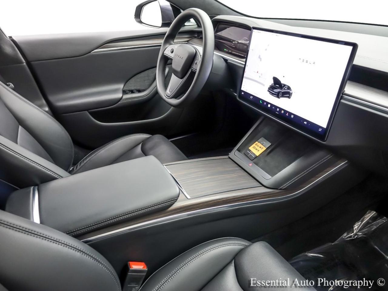 2023 Tesla Model S HW4 Willowbrook IL