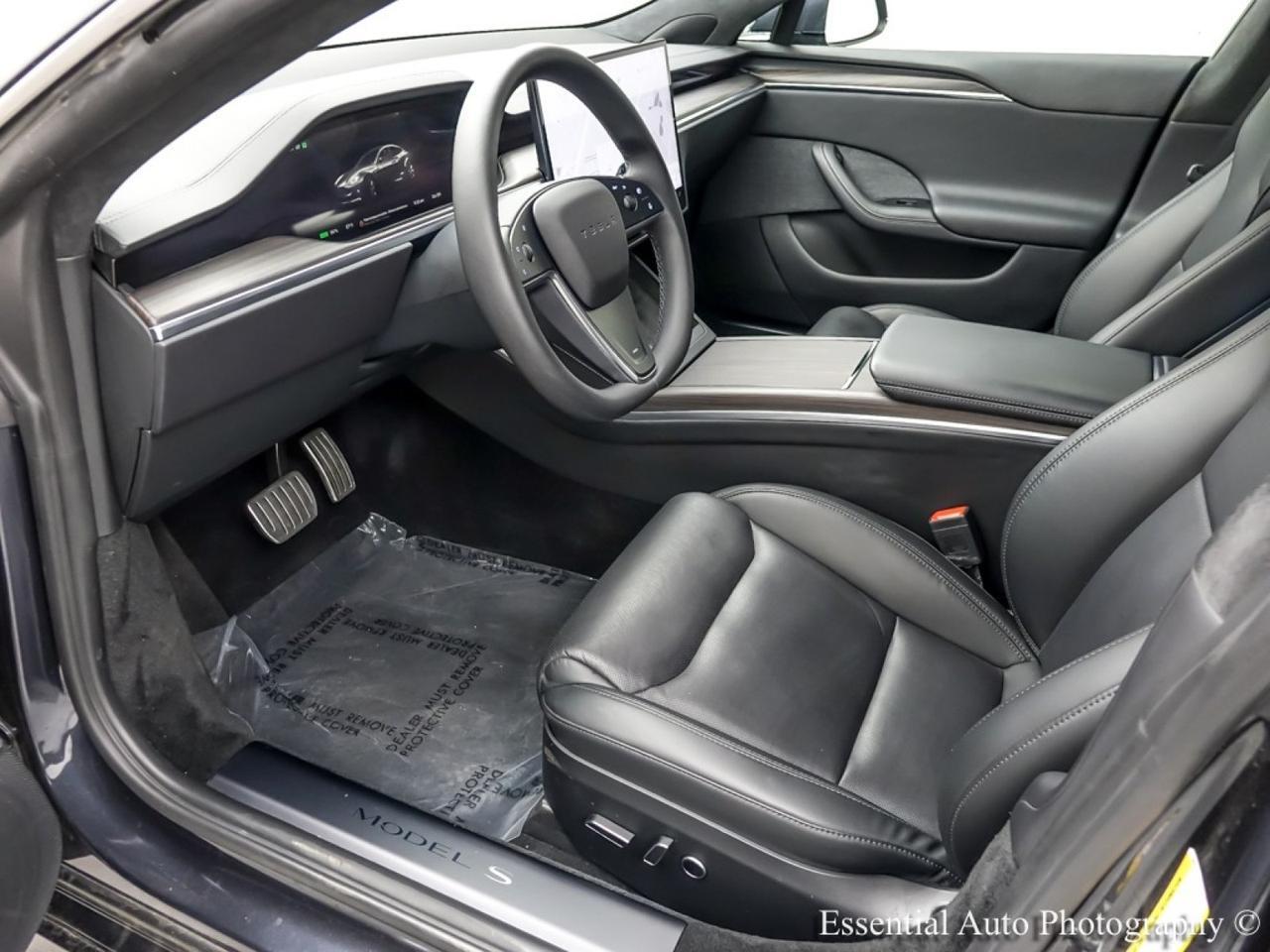 2023 Tesla Model S HW4 Willowbrook IL