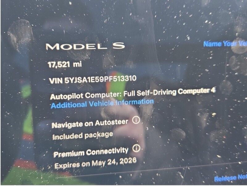 2023 Tesla Model S HW4
