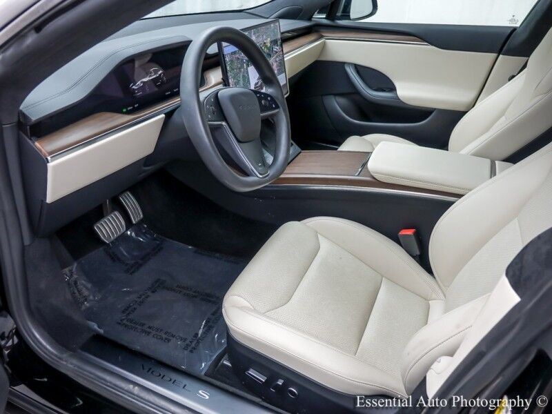 2023 Tesla Model S HW4 Willowbrook IL
