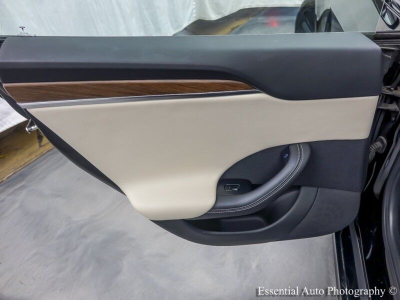 2023 Tesla Model S HW4 Willowbrook IL