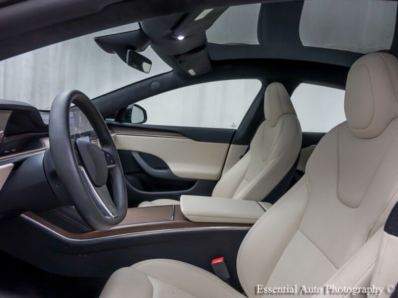 2023 Tesla Model S HW4 Willowbrook IL
