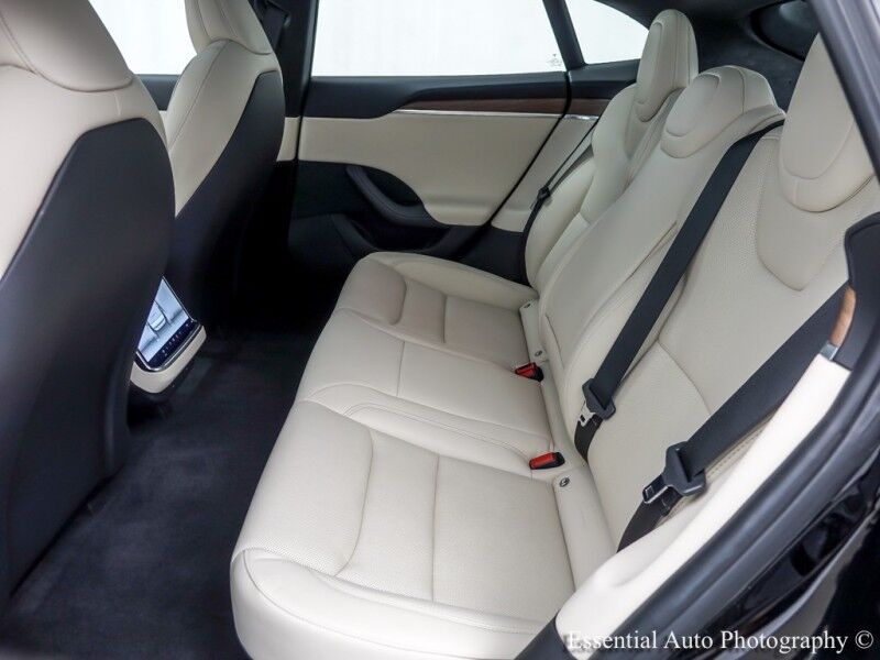2023 Tesla Model S HW4 Willowbrook IL