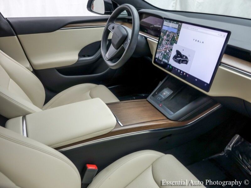 2023 Tesla Model S HW4 Willowbrook IL