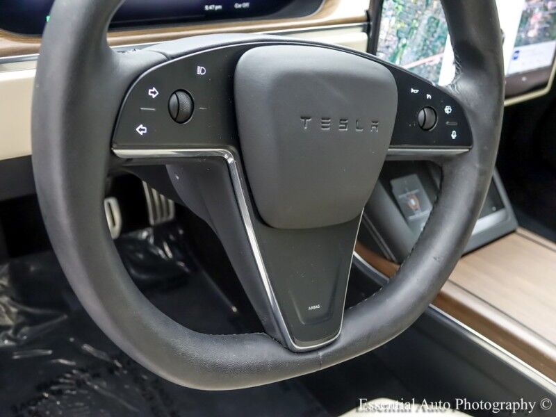 2023 Tesla Model S HW4 Willowbrook IL