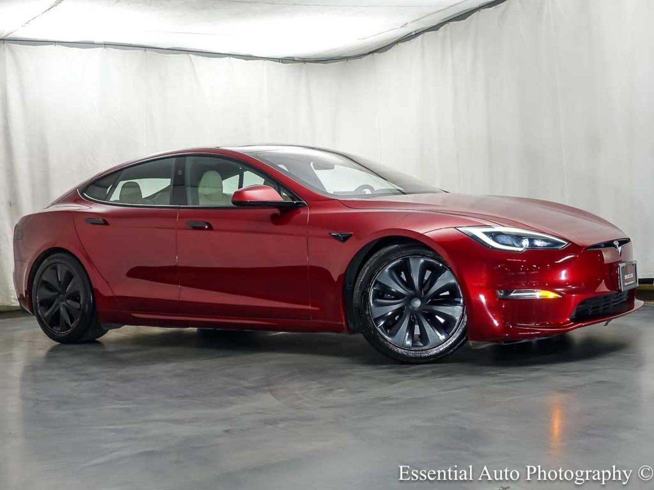 2023 Tesla Model S HW4 Willowbrook IL